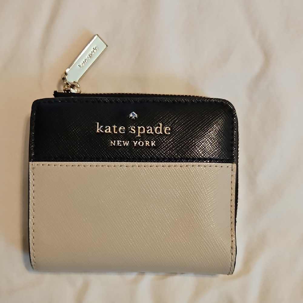 Kate Spade Black and Cream Compact Wallet